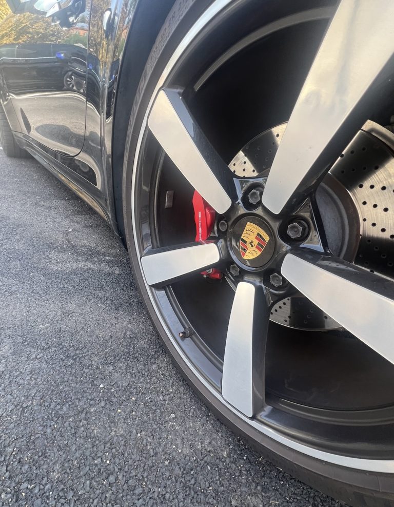 Porsche 911 Carrera S photo 3